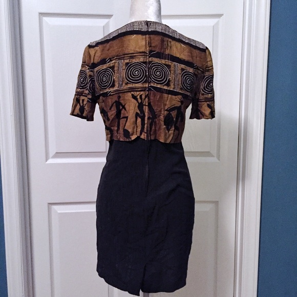 African Tribal Print Dress - Picture 2 of 3